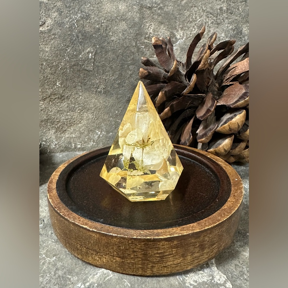 Handmade Decorative Prism with Real Flowers